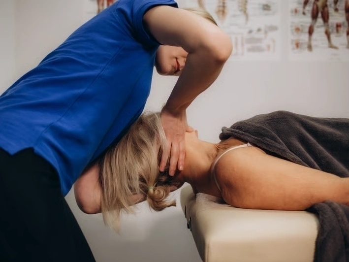 Professional Tension Headaches Treatment services by Arrowhead Clinic in Hinesville, GA — licensed Chiropractor provider